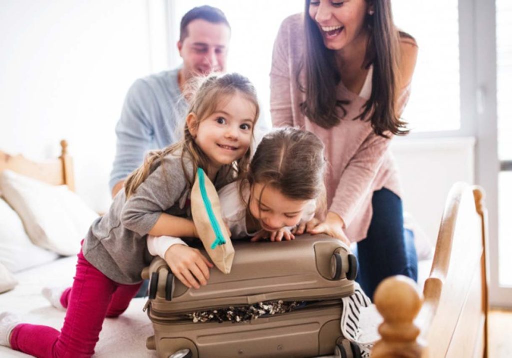 On Holiday with Children? The Best Packing Tips for Families